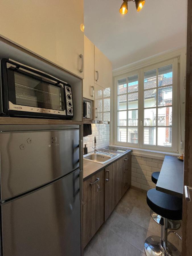 R7 Design Apartment - Hostaid Budapest Luaran gambar